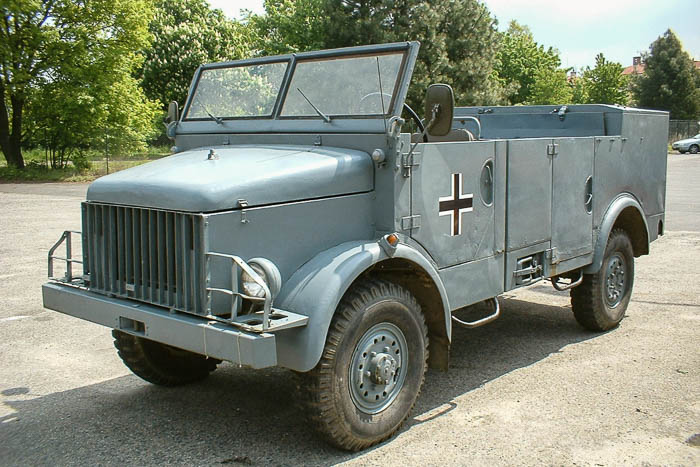 Borgward B2000