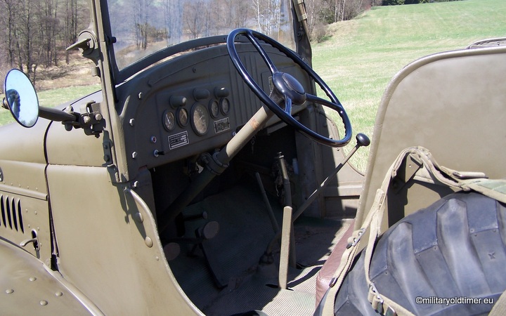 Dodge WC 24 vojenské vozidlo USA