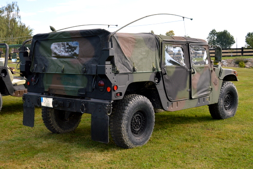 Vojenský veterán - Humvee