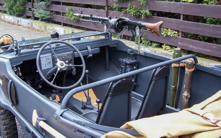 KDF 166 Schwimmwagen - šedý