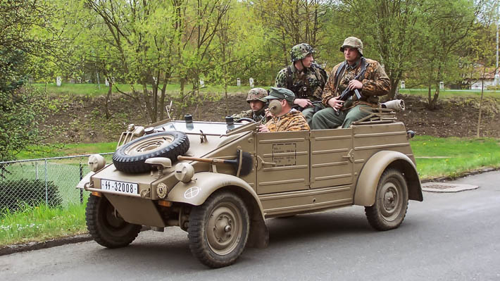 KDF 82 - SS Totenkopf - pouštní