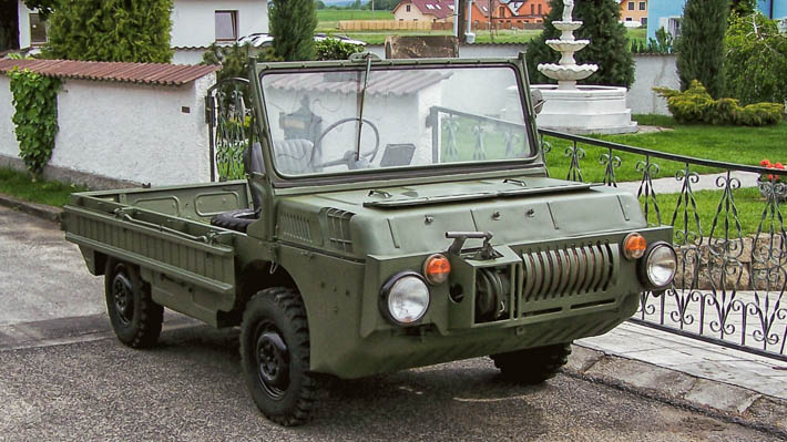 Luaz 967 - obojživelný automobil