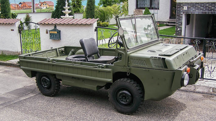 Luaz 967 - obojživelný automobil