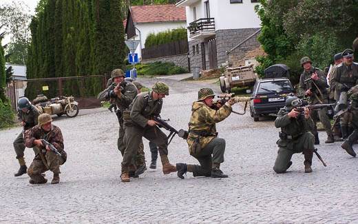 Vojenská rekonstrukce bitvy v Kamýku nad Vltavou 2007