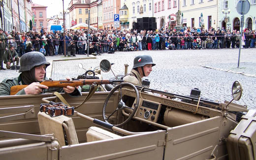 Rekonstrukce osvobození Chebu na náměstí - 2012