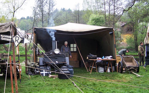 Rekonstrukce osvobození Lokte 2004