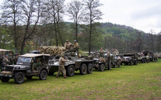 Rekonstrukce osvobození Lokte 2004